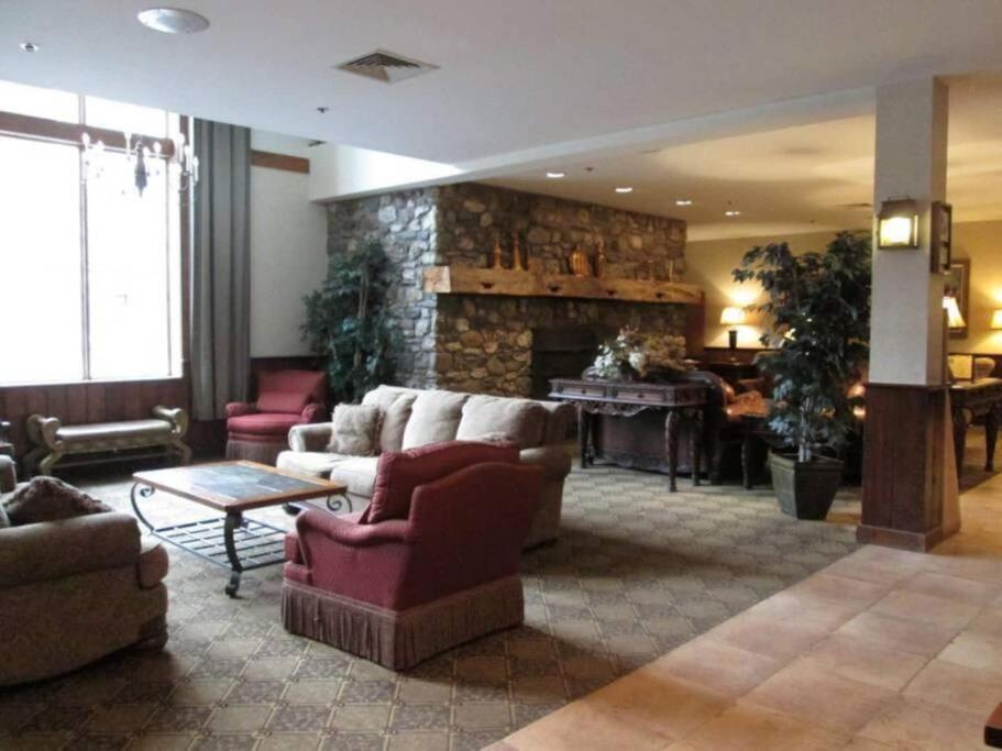Ski On Off 1Br Suite 1St Flr Sleeps 4 Jiminy Peak هانكوك المظهر الخارجي الصورة